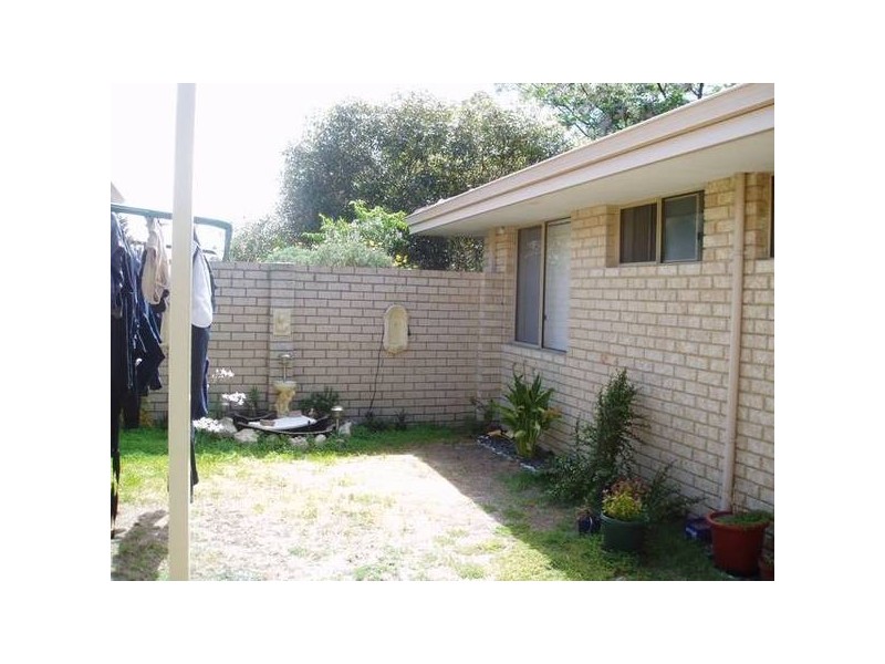 84 Avila Way, Alexander Heights WA 6064