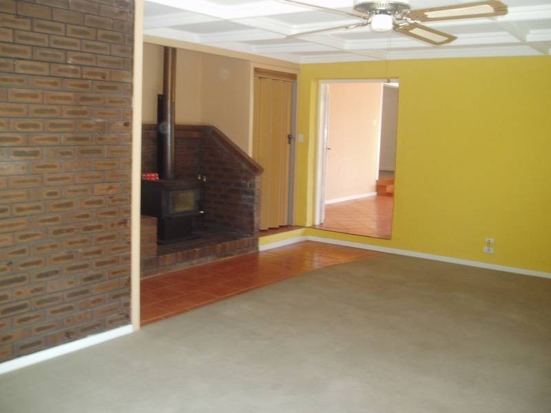 8 Logue Court, Balga WA 6061