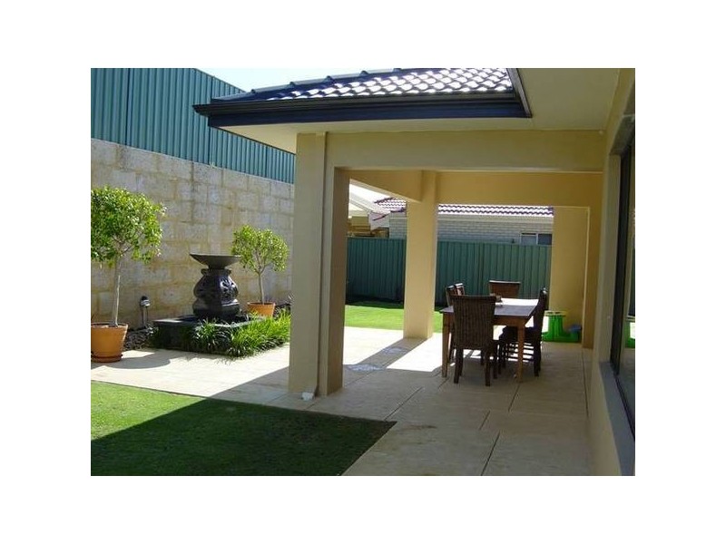 15 Hersey Parkway, Landsdale WA 6065