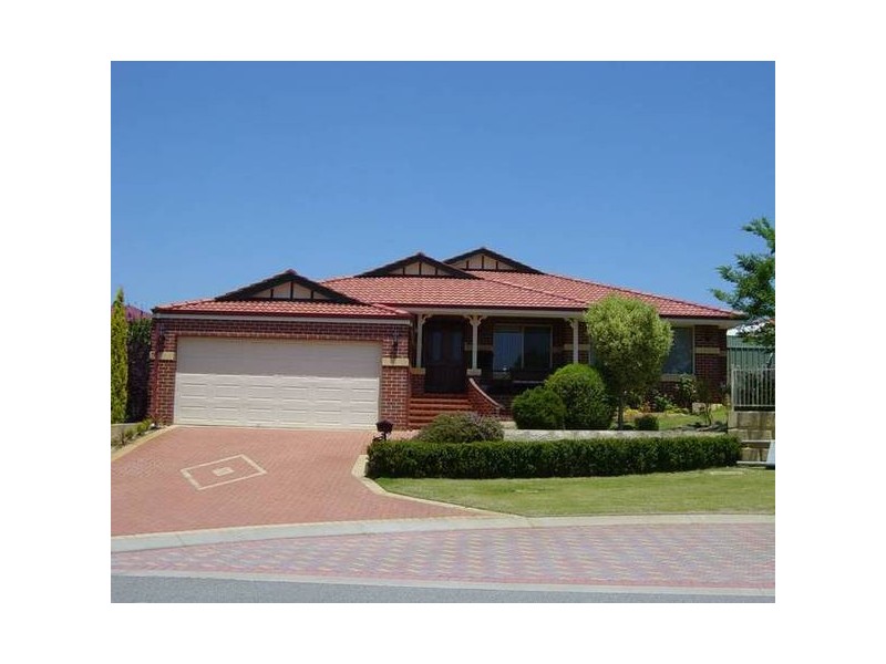 4 Strathpine Chase, Landsdale WA 6065