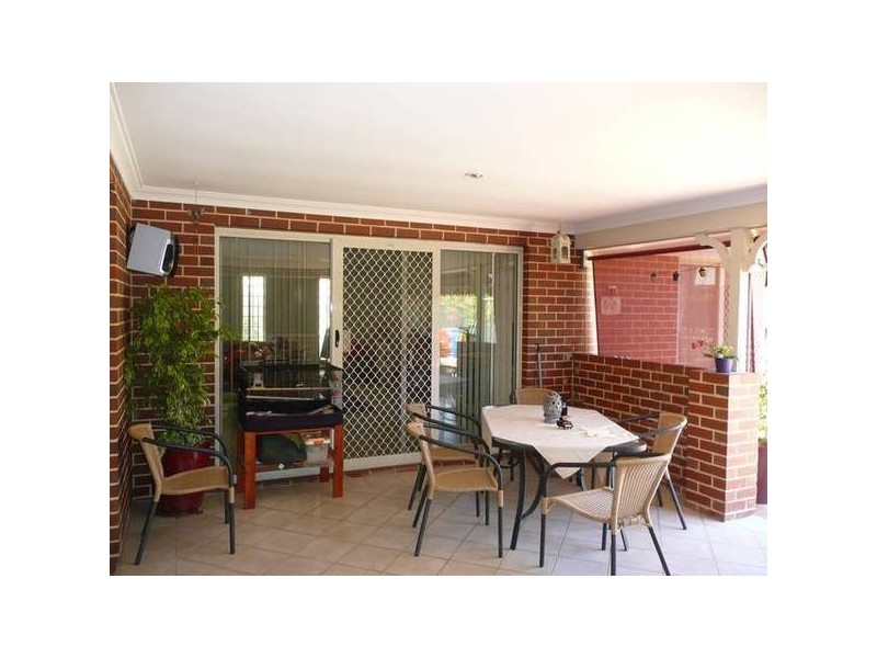 4 Strathpine Chase, Landsdale WA 6065