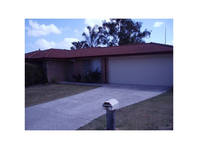 87 Hillcrest Rd, Alexander Heights WA 6064