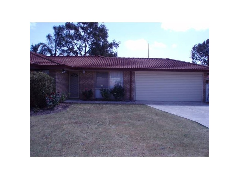 87 Hillcrest Rd, Alexander Heights WA 6064