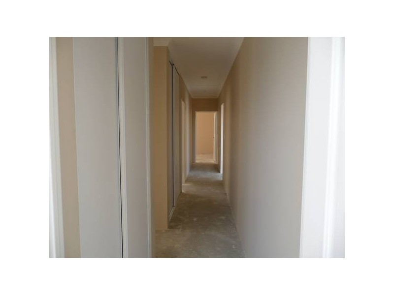 6 Glenesk St, Madeley WA 6065