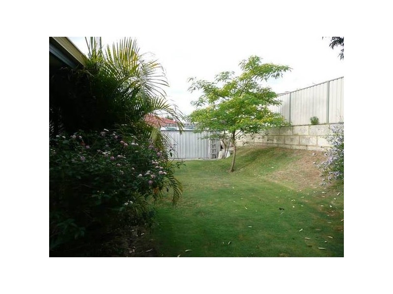 32 Fairpark Retreat, Landsdale WA 6065