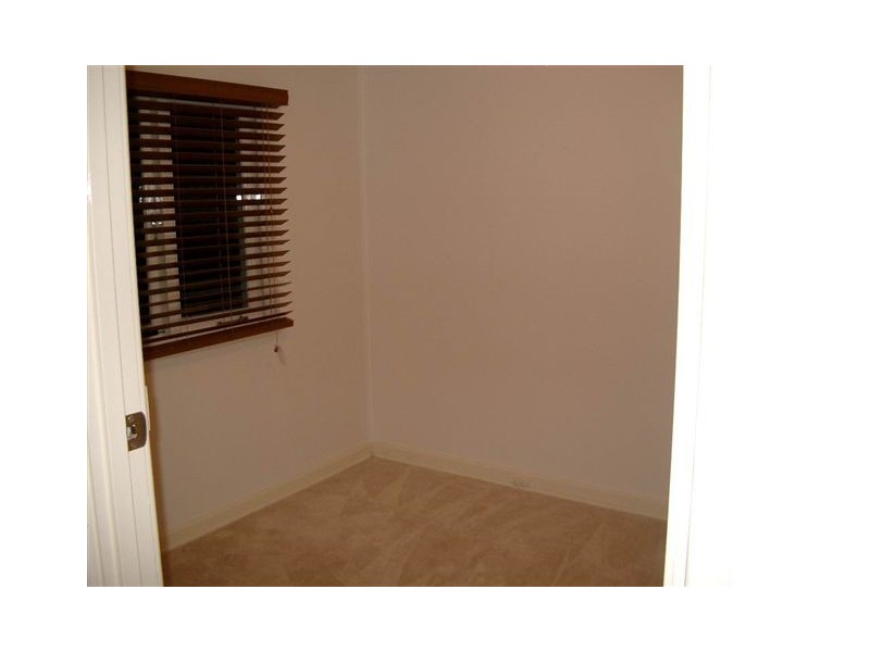 2/37 Varcoe Rd, Koondoola WA 6064