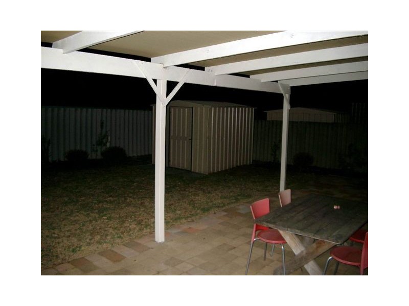 2/37 Varcoe Rd, Koondoola WA 6064