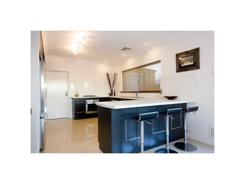 3 BELVOIR PARKWAY, Darch WA 6065