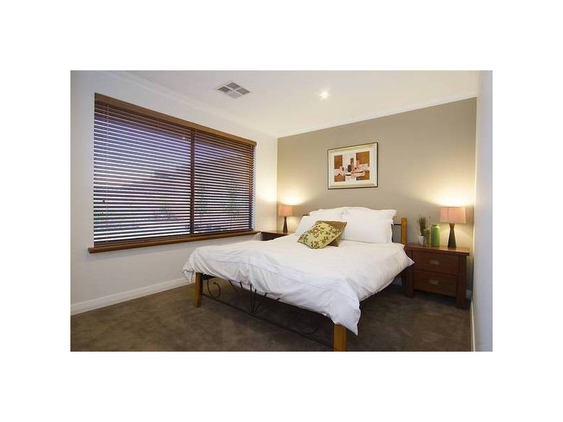 3 BELVOIR PARKWAY, Darch WA 6065