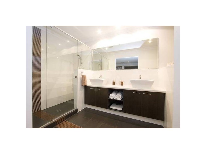 3 BELVOIR PARKWAY, Darch WA 6065