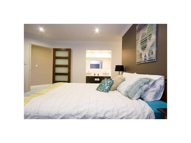 3 BELVOIR PARKWAY, Darch WA 6065