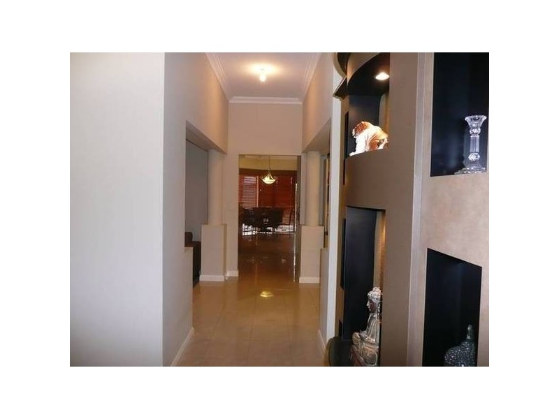 15 FAIRPARK RETREAT, Landsdale WA 6065