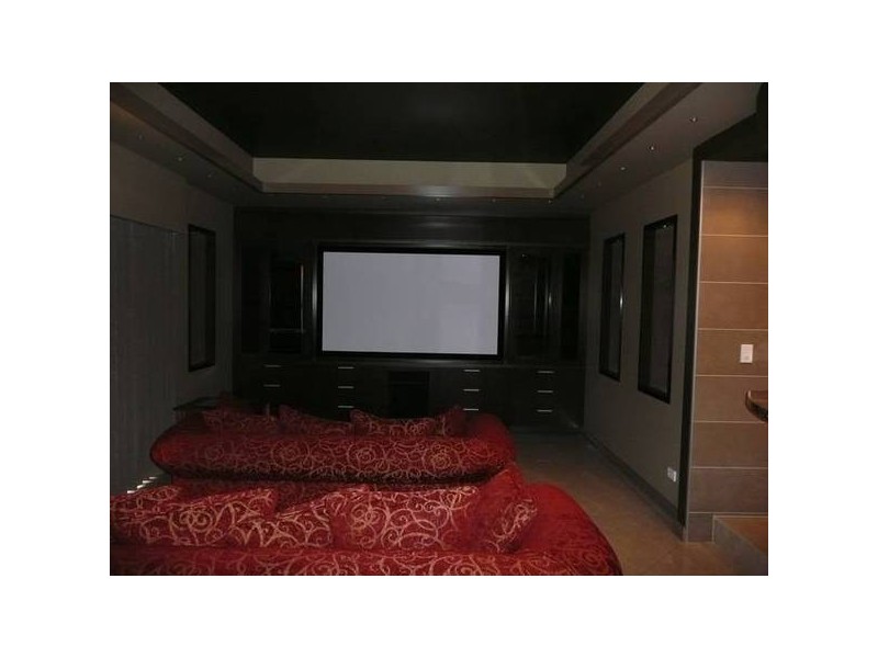 15 FAIRPARK RETREAT, Landsdale WA 6065