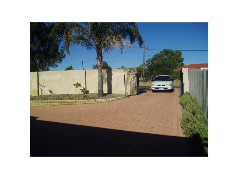 24 Callison Way, Koondoola WA 6064