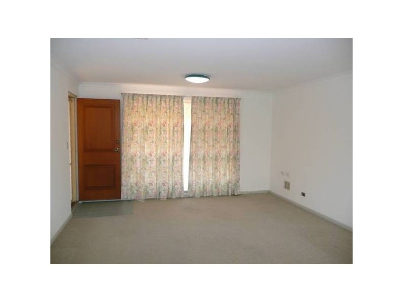 5/3 ARDATH CRT, Dianella WA 6059