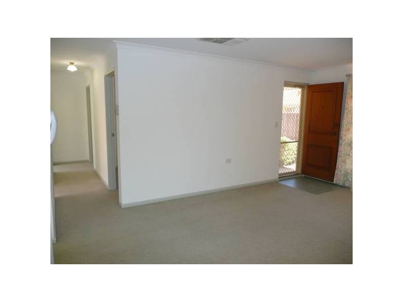 5/3 ARDATH CRT, Dianella WA 6059