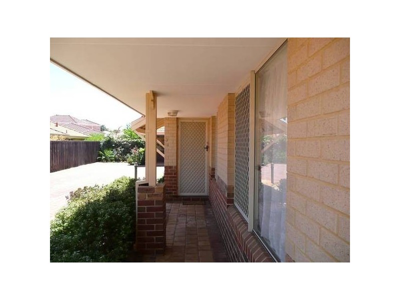 5/3 ARDATH CRT, Dianella WA 6059