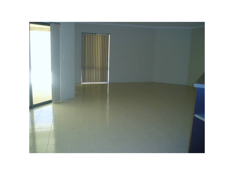 10 Fennell Rise, Darch WA 6065