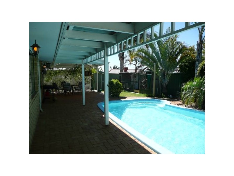 9 ROSEBUD COURT, Landsdale WA 6065