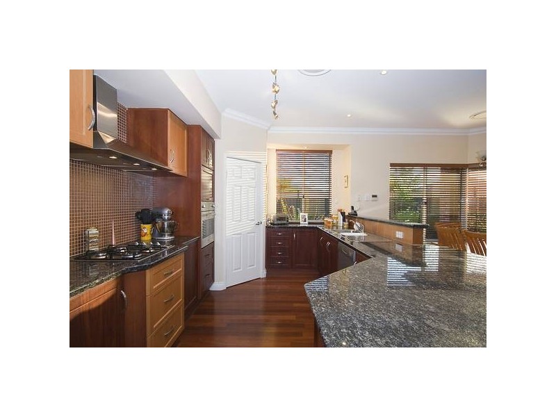 124 WARRADALE TERRACE, Landsdale WA 6065