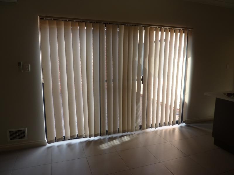 4 Bowtell Way, Darch WA 6065