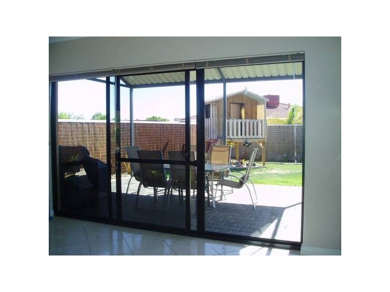 26 Paloma Loop, Marangaroo WA 6064