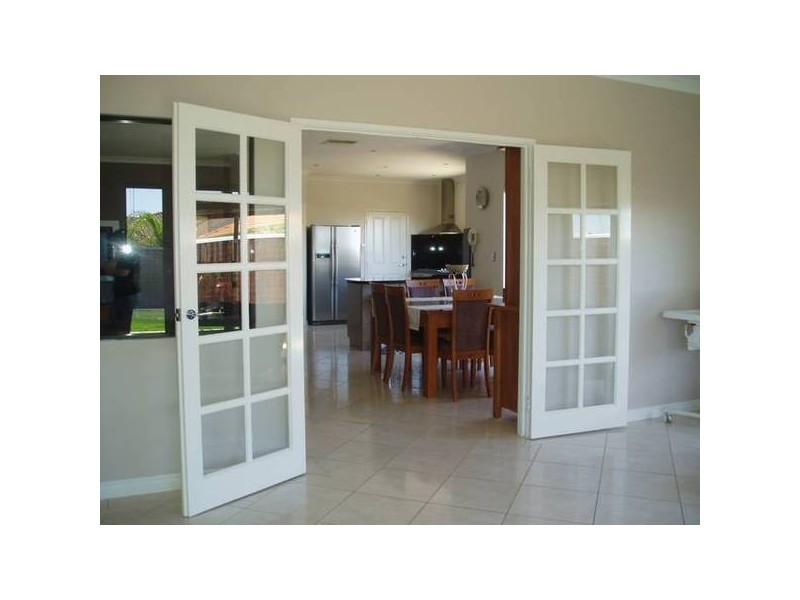 26 Paloma Loop, Marangaroo WA 6064