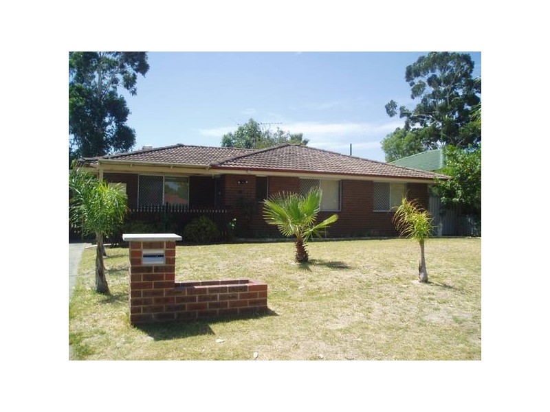 36 Pannell Way, Girrawheen WA 6064