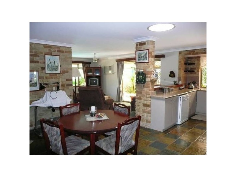 7 ELAND PLACE, Marangaroo WA 6064