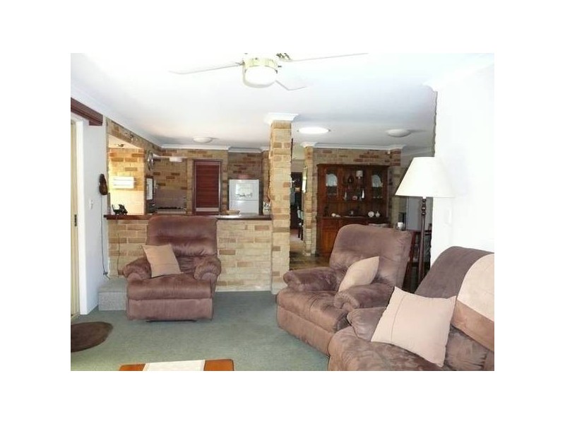 7 ELAND PLACE, Marangaroo WA 6064