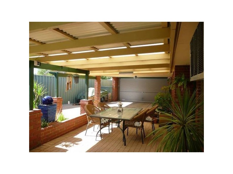 7 ELAND PLACE, Marangaroo WA 6064