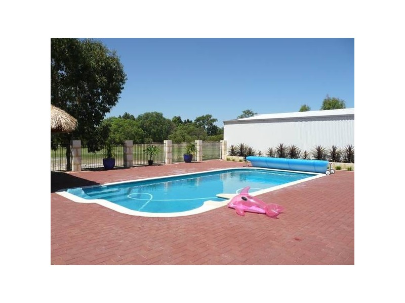 3 THE FAIRWAYS, Gnangara WA 6065