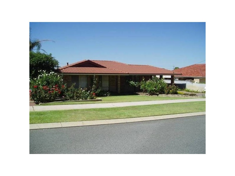 113 Sacramento Ave, Beechboro WA 6063