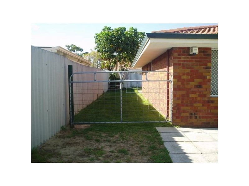 1/6 Kathleen Street, Yokine WA 6060