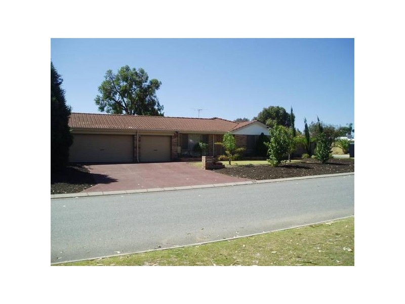 1 Eland Place, Marangaroo WA 6064