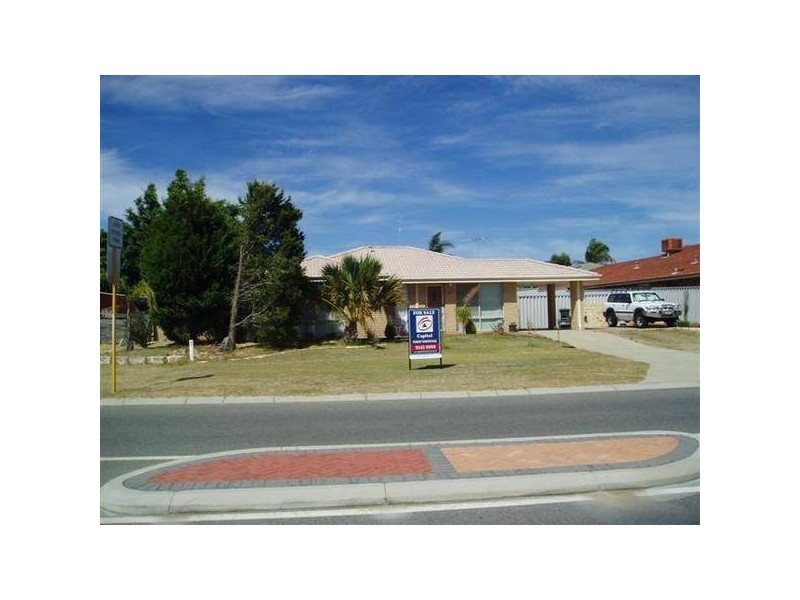 46 Rawlinson Drive, Marangaroo WA 6064