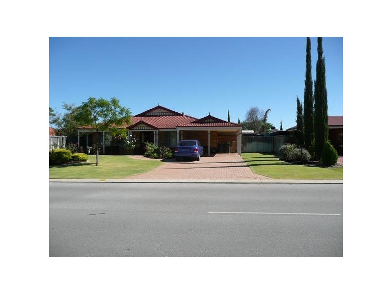 10 Forestview Boulevard, Ellenbrook WA 6069