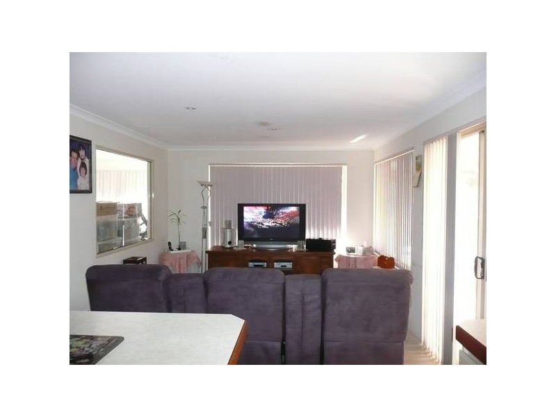 10 Forestview Boulevard, Ellenbrook WA 6069