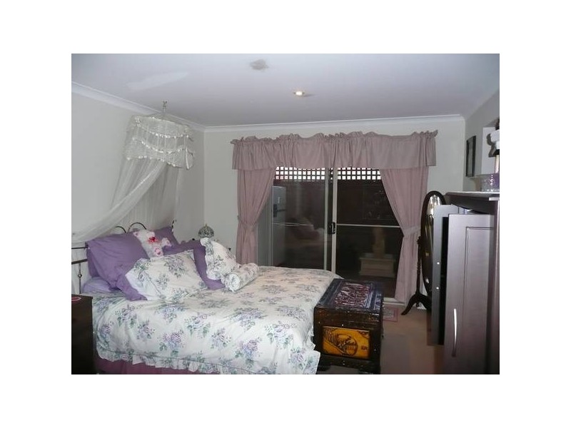 10 Forestview Boulevard, Ellenbrook WA 6069