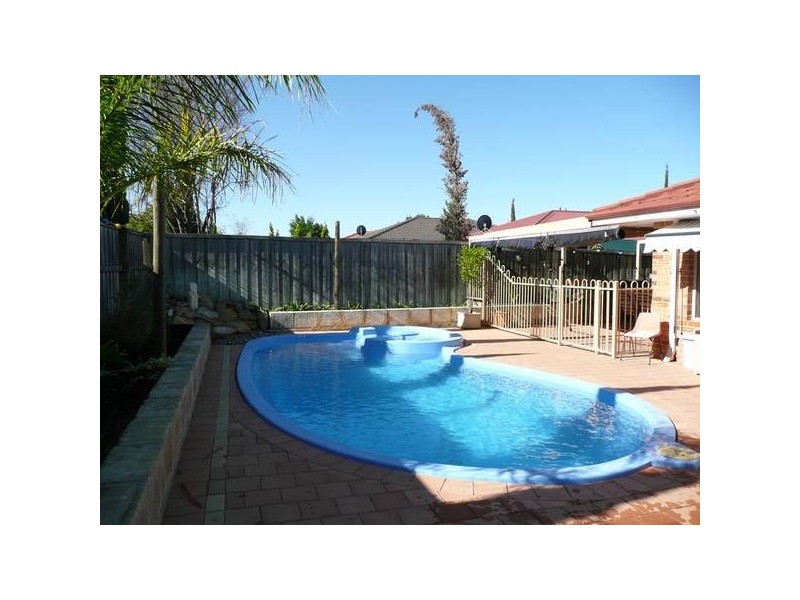 10 Forestview Boulevard, Ellenbrook WA 6069