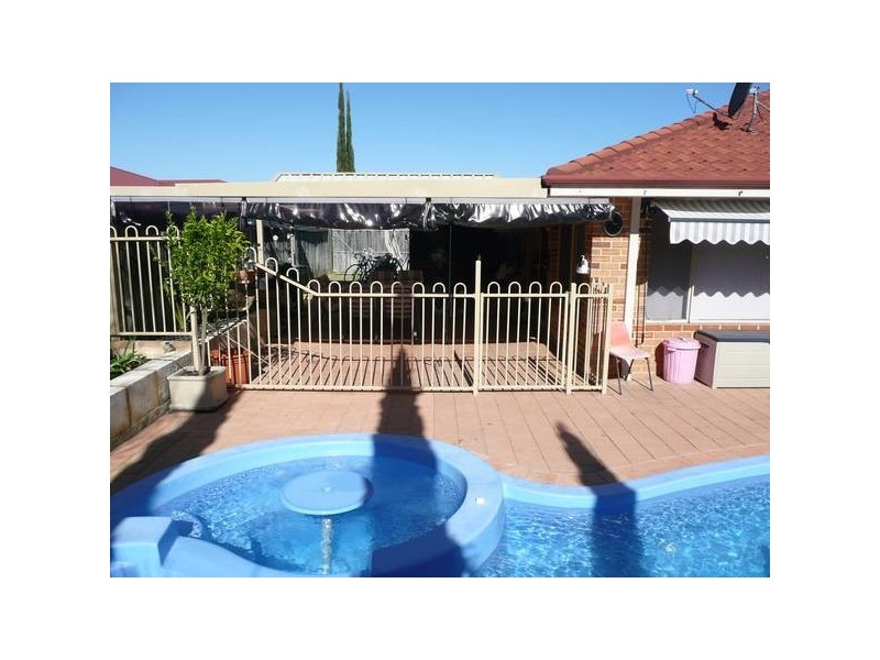 10 Forestview Boulevard, Ellenbrook WA 6069