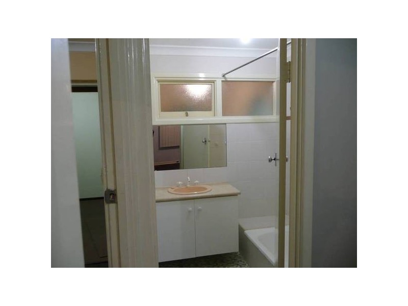 96 Girrawheen Ave, Girrawheen WA 6064