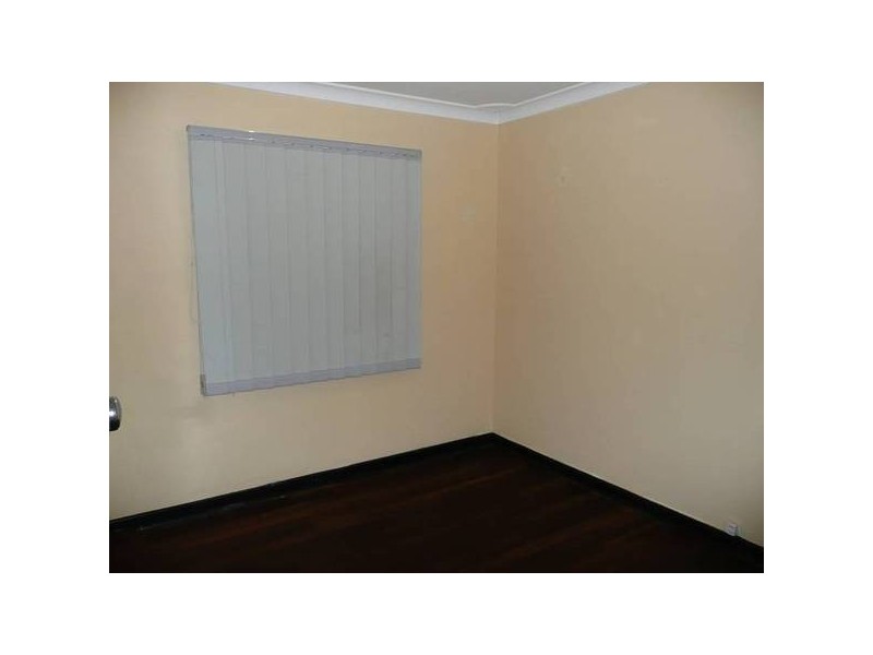 96 Girrawheen Ave, Girrawheen WA 6064