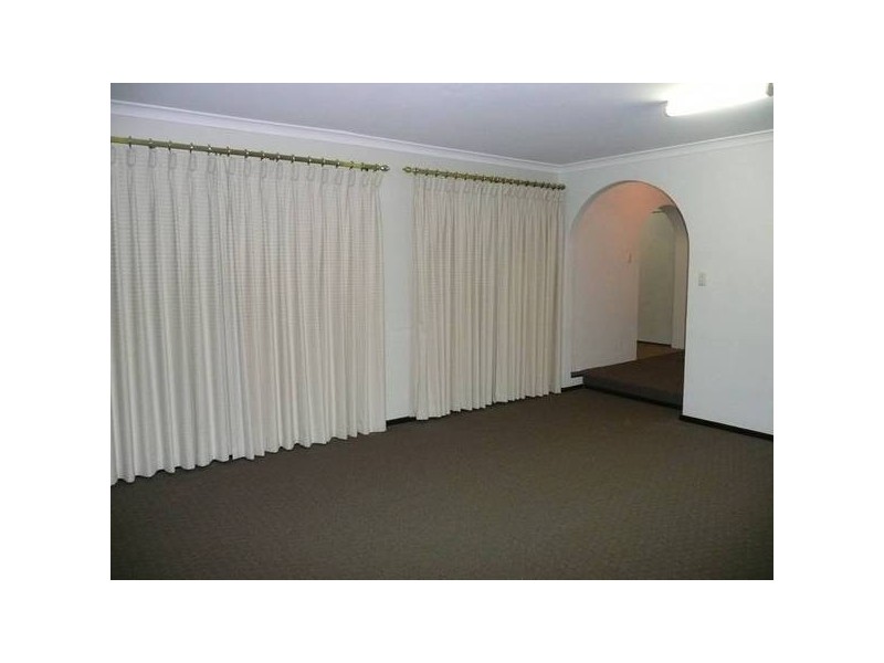 96 Girrawheen Ave, Girrawheen WA 6064