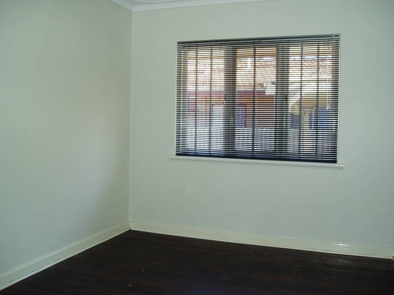 25 McCowan Street, Kenwick WA 6107