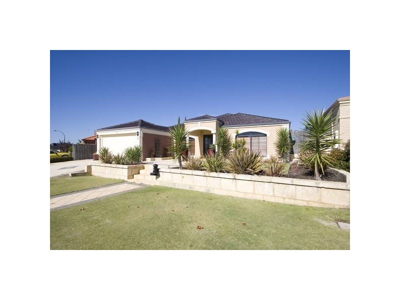 26 CANTRELL CIRCUIT, Landsdale WA 6065