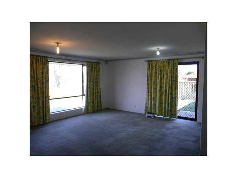 115 Apple Blossom Dve, Mirrabooka WA 6061