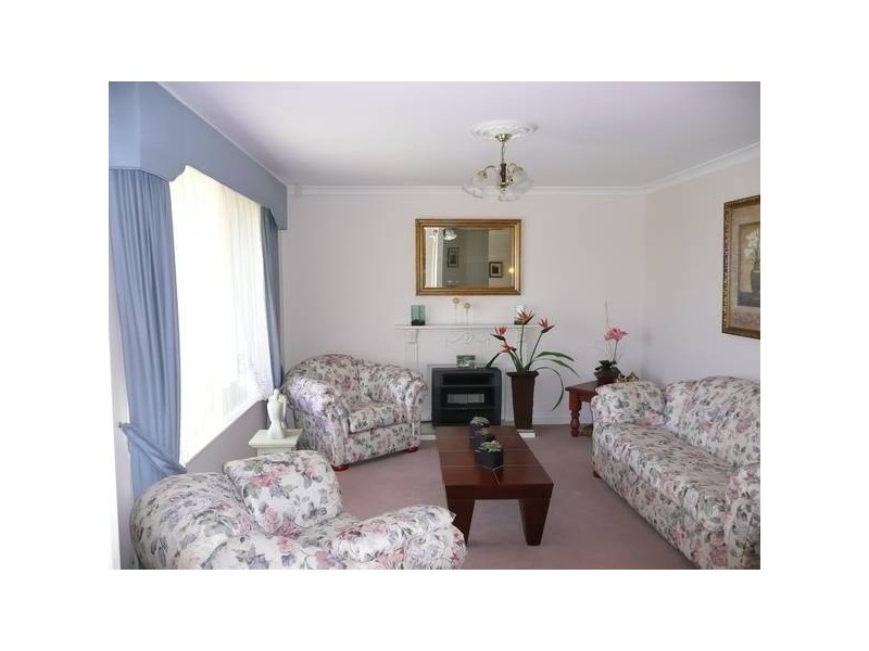 4 ROSEBUD COURT, Landsdale WA 6065