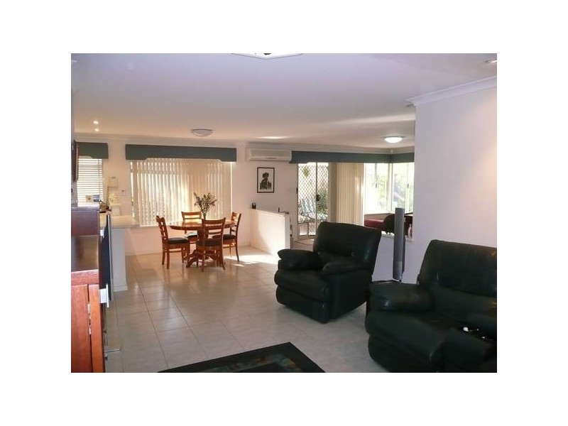 4 ROSEBUD COURT, Landsdale WA 6065