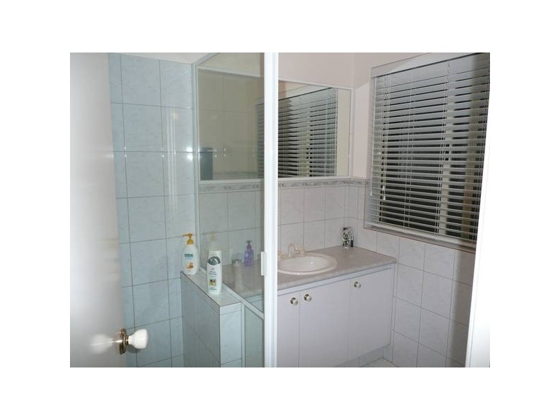 4 ROSEBUD COURT, Landsdale WA 6065